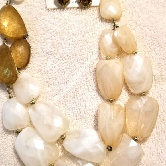 Necklace and Earrings - Picture 1 of 2